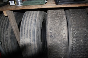 6 - Heavy truck tires 11R24.5