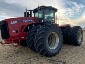 *2013 Versatile 450 4wd 450hp tractor