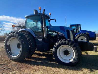 *2005 NH TG210 MFWD 210hp Tractor